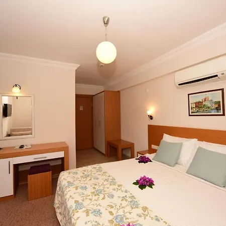 Perdikia Hill And Hotel 4*