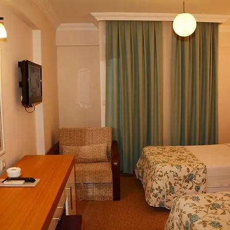 Hotel Perdikia Hill And 4*